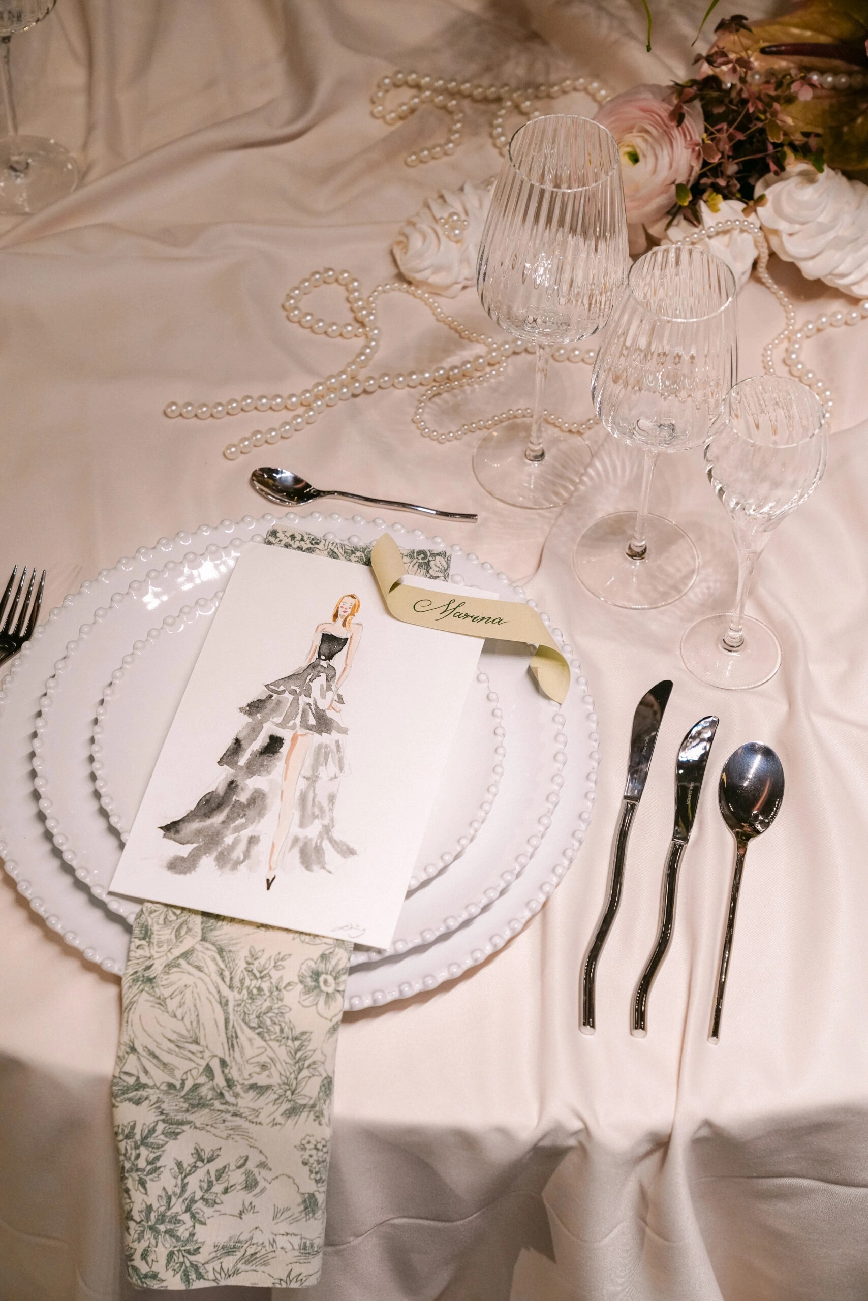 Aquarell-Gästeporträt auf einem Teller, Hochzeit im InterContinental Genf.